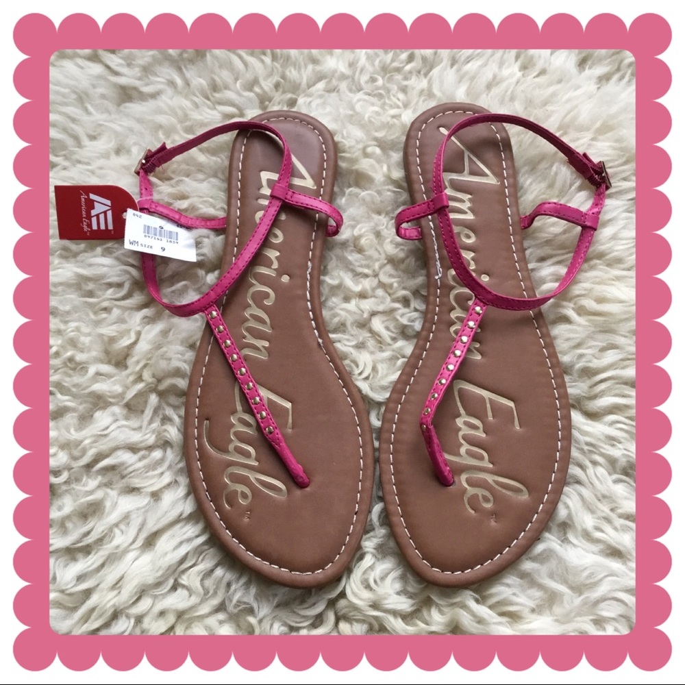 🔥FREE American Eagle Fuchsia Pink Summer Sandals - Picture 1 of 2